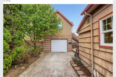 6105 NE 13th Ave, Portland, OR 97211 - Photo 27