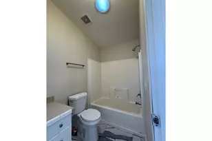 1037 Tamar St, Baker City, OR 97814 - Photo 3