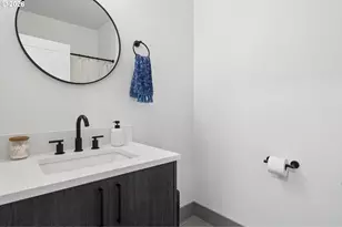 1211 N Winchell St, Portland, OR 97217 - Photo 31
