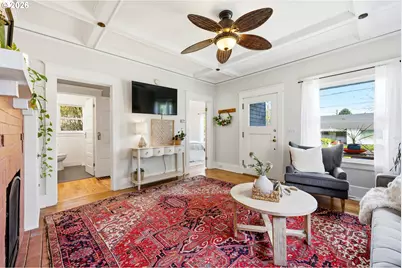 5725 NE 32nd Pl, Portland, OR 97211 - Photo 11