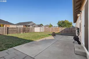 3013 21st Ave, Albany, OR 97322 - Photo 37