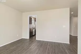 3013 21st Ave, Albany, OR 97322 - Photo 9