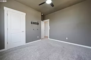 494 NE Cleveland Ave, Gresham, OR 97030 - Photo 17
