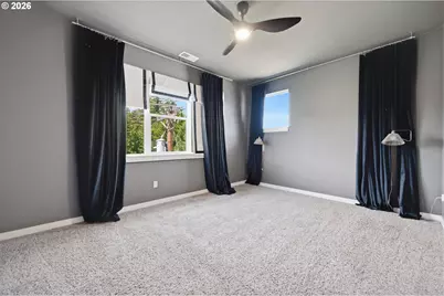 494 NE Cleveland Ave, Gresham, OR 97030 - Photo 11