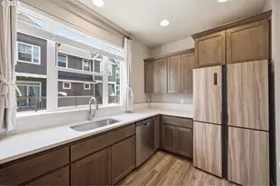 494 NE Cleveland Ave, Gresham, OR 97030 - Photo 7