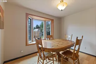 6135 SW Cross Creek Dr, Beaverton, OR 97078 - Photo 9