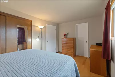 6135 SW Cross Creek Dr, Beaverton, OR 97078 - Photo 19
