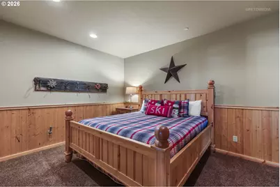 31096 E Multorpor Dr, Government Camp, OR 97028 - Photo 13