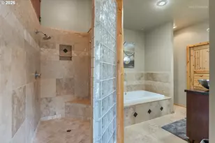 31096 E Multorpor Dr, Government Camp, OR 97028 - Photo 21