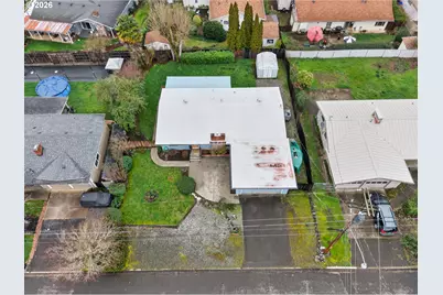 1456 NW Almira St, Roseburg, OR 97471 - Photo 35