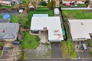 1456 NW Almira St, Roseburg, OR 97471 - Photo 35