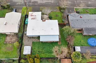 1456 NW Almira St, Roseburg, OR 97471 - Photo 37