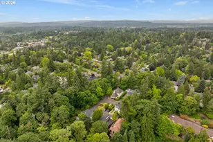 6437 SW Raleighwood Ct, Portland, OR 97221 - Photo 45