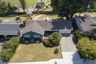 1485 Hallinan St, Lake Oswego, OR 97034 - Photo 41