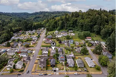 415 W D St, Rainier, OR 97048 - Photo 19