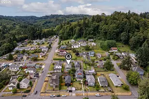 415 W D St, Rainier, OR 97048 - Photo 19