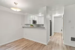 5156 SW Multnomah Blvd, Portland, OR 97219 - Photo 11