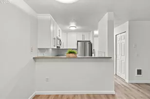 5156 SW Multnomah Blvd, Portland, OR 97219 - Photo 13