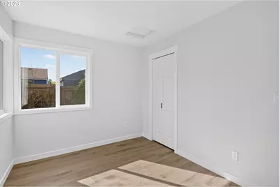 4915 NE 79th Ave, Portland, OR 97218 - Photo 21