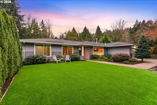 19055 Walling Cir, West Linn, OR 97068 - Photo 3