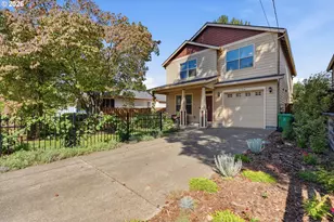 5759 NE Ainsworth St, Portland, OR 97218 - Photo 3