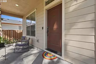 5759 NE Ainsworth St, Portland, OR 97218 - Photo 5