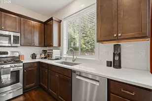 5759 NE Ainsworth St, Portland, OR 97218 - Photo 15