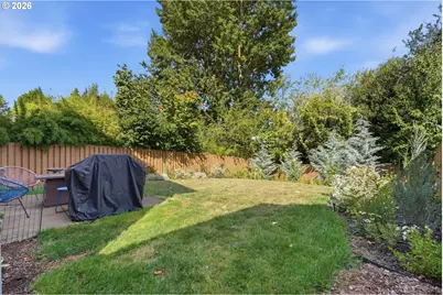 5759 NE Ainsworth St, Portland, OR 97218 - Photo 37