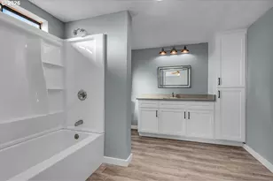 13620 SW Beef Bend Rd, Portland, OR 97224 - Photo 17