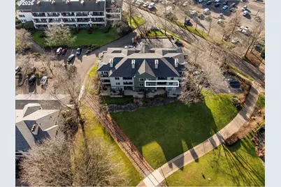 5050 S Landing Dr #202, Portland, OR 97239 - Photo 21