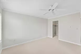 5050 S Landing Dr, Portland, OR 97239 - Photo 17