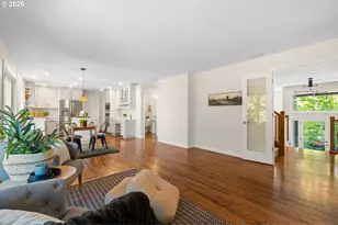12565 NW Welsh Dr, Portland, OR 97229 - Photo 11