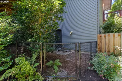 12565 NW Welsh Dr, Portland, OR 97229 - Photo 43
