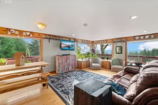 94104 Bellview Ln, Gold Beach, OR 97444 - Photo 5