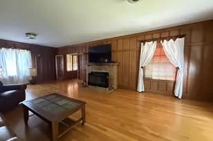 880 E 2nd St, Coquille, OR 97423 - Photo 7