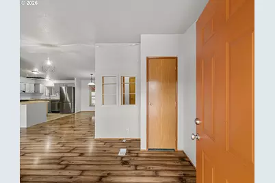 3930 SE 162nd Ave #42, Portland, OR 97236 - Photo 3