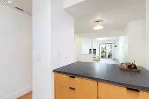 11990 SW Corby Dr, Portland, OR 97225 - Photo 9