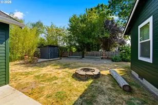 732 N College St, Newberg, OR 97132 - Photo 33