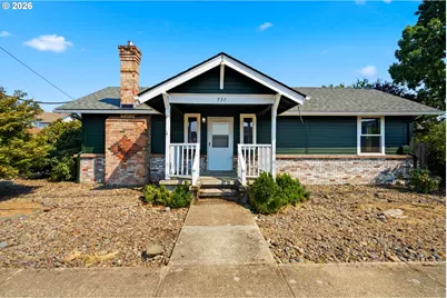 732 N College St, Newberg, OR 97132 - Photo 3
