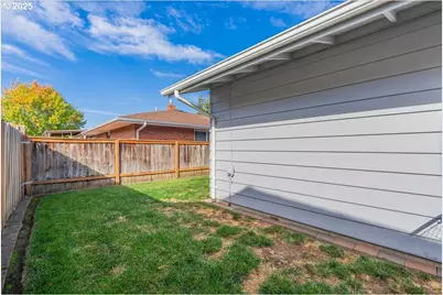 16780 SW Royalty Pkwy, King City, OR 97224 - Photo 33
