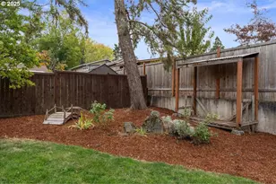 20624 SW Rosa Dr, Beaverton, OR 97078 - Photo 27