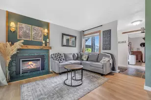 344 NE Skipanon Dr, Warrenton, OR 97146 - Photo 5