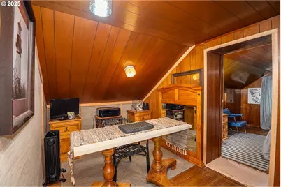 29 Neal Loop, Toledo, OR 97391 - Photo 23