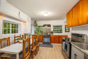 29 Neal Loop, Toledo, OR 97391 - Photo 7