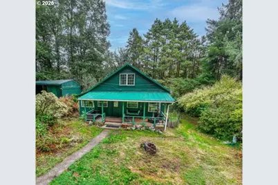 29 Neal Loop, Toledo, OR 97391 - Photo 1