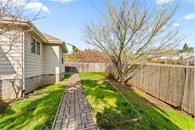 4759 Melody Ln, Roseburg, OR 97471 - Photo 23