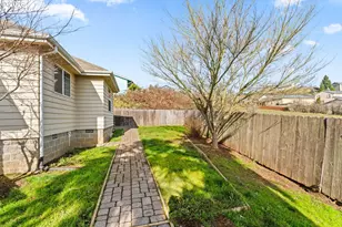 4759 Melody Ln, Roseburg, OR 97471 - Photo 23