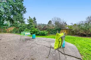 15975 SE Mary Ann Ln, Milwaukie, OR 97267 - Photo 35