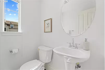 806 NW 118th Ave #103, Portland, OR 97229 - Photo 19