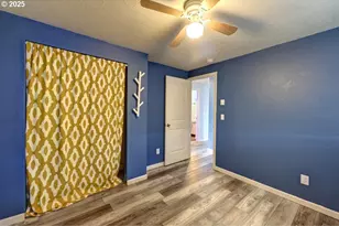 870 S Holladay Dr, Seaside, OR 97138 - Photo 21